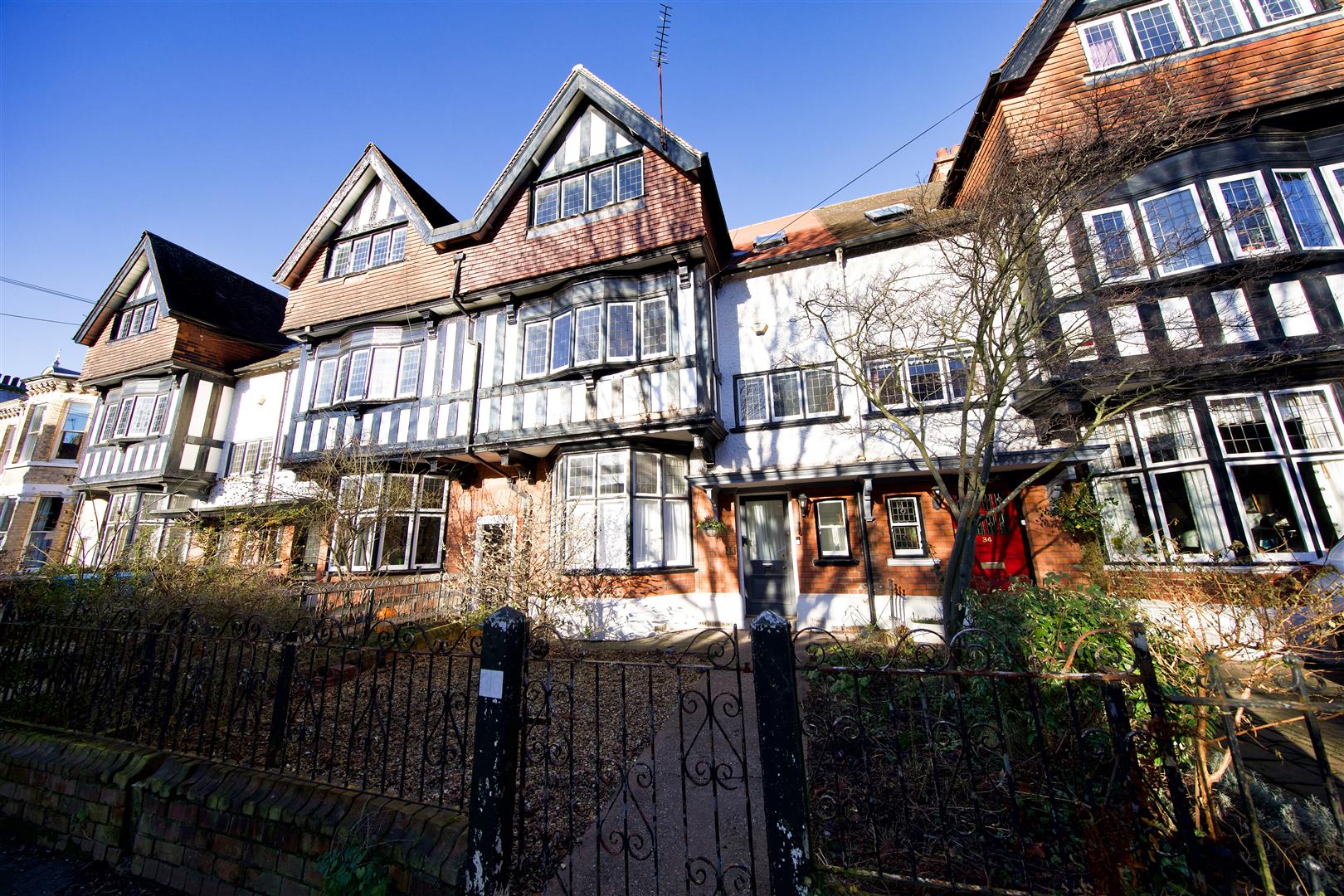 Property & Houses for Sale & Let in Hull Symonds & Greenham